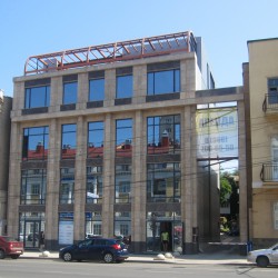 5-этажное здание, пр. Ворошиловский, 26-28